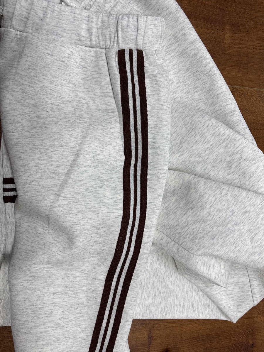 Marieta – Sudadera y pantalones de pierna ancha