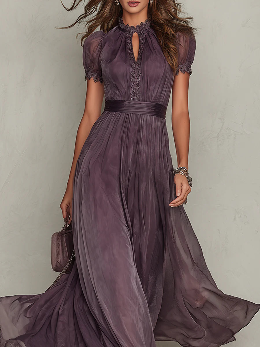 Flavia™ | Vestido largo morado con escote en forma de ojo de cerradura y ribete de encaje de gasa