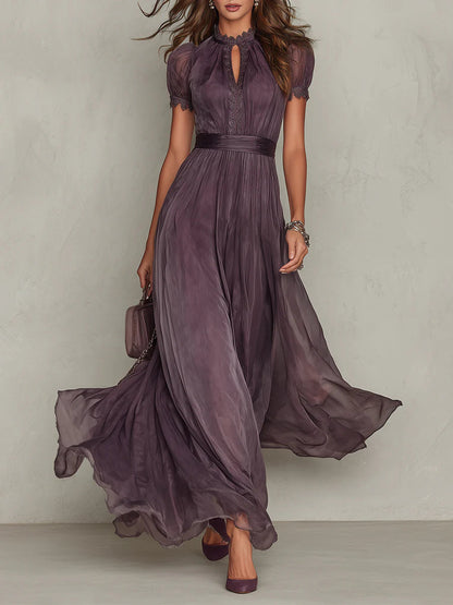 Flavia™ | Vestido largo morado con escote en forma de ojo de cerradura y ribete de encaje de gasa
